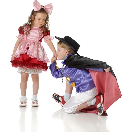 Prepara un cajón de disfraces para tus hijos | Recurso educativo 92180