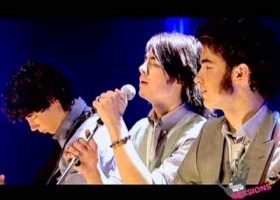 Fill in the gaps con la canción Hello Beautiful de Jonas Brothers | Recurso educativo 123602